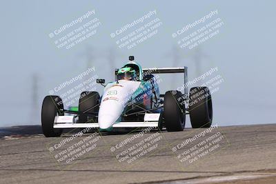 media/Oct-26-2025-CalClub SCCA (Sun) [[8ce1e69566]]/Group 3/Grapevine/